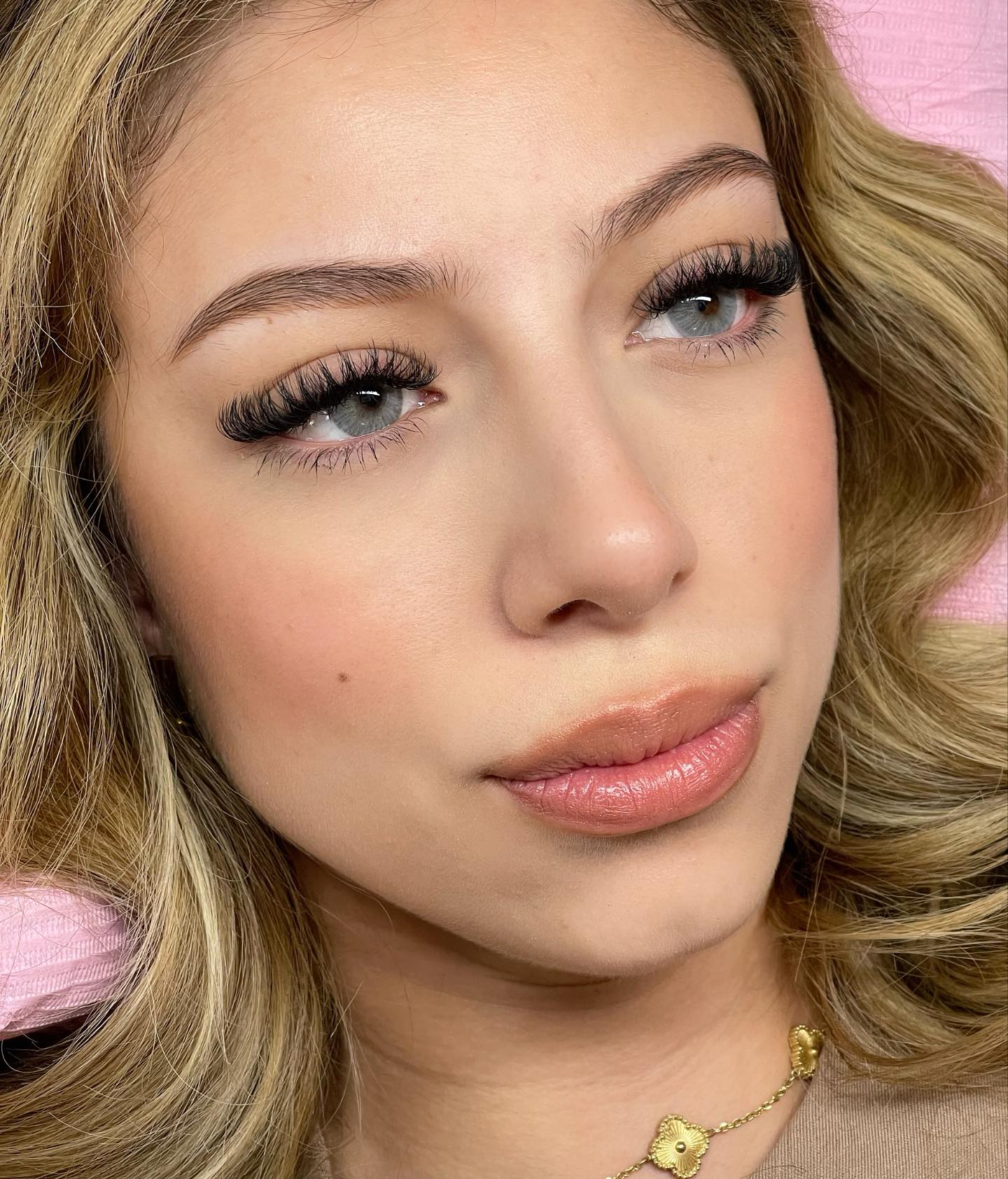 Extensiones de Pestañas